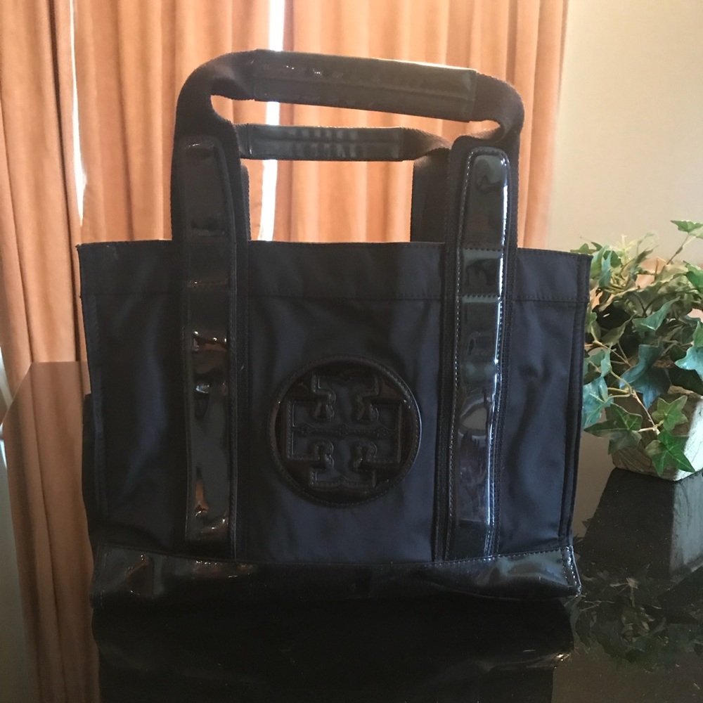 Tory Burch tote - Picture 1 of 4